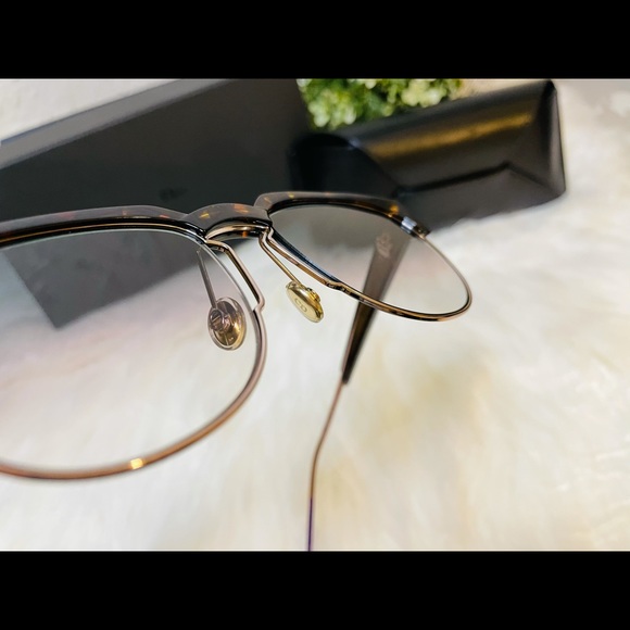 Christian Dior Sunglasses - Picture 3 of 15